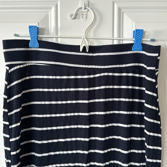 Bluenotes striped women’s medium maxi skirt with side slit - Picture 3 of 4